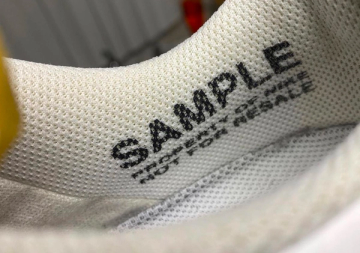 Drake Buys One of One Off White x Nike Air Force 1 Sample Industry News