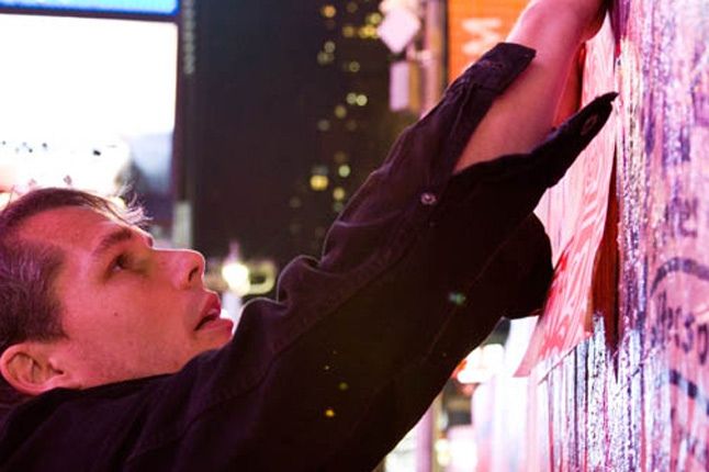 Obey Levis Live Installation Shepard Fairey Time Square 05 1