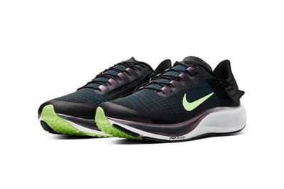 Nike Air Zoom Pegasus 37 FlyEase Front Angle
