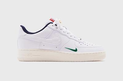 KITH Nike Air Force 1 Friends and Family Right