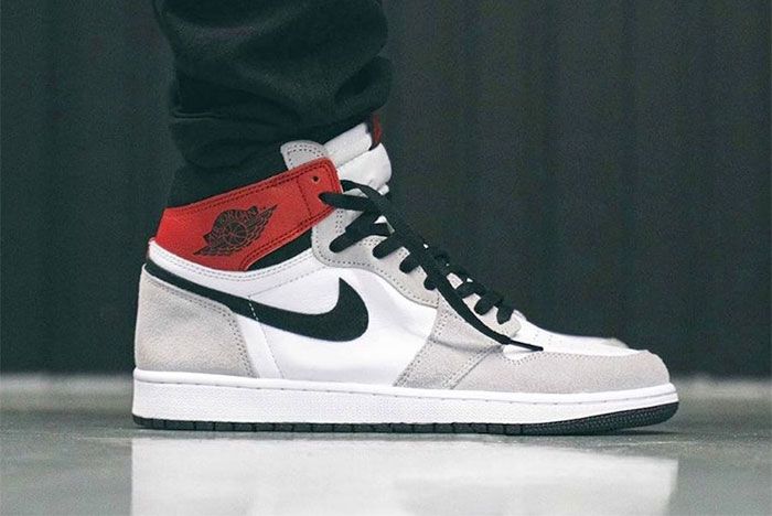 On-Foot: Air Jordan 1 High OG 'Light Smoke Grey' - Releases