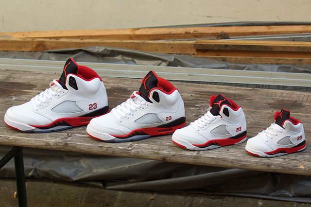 jordan 5 fire red 2022 black tongue