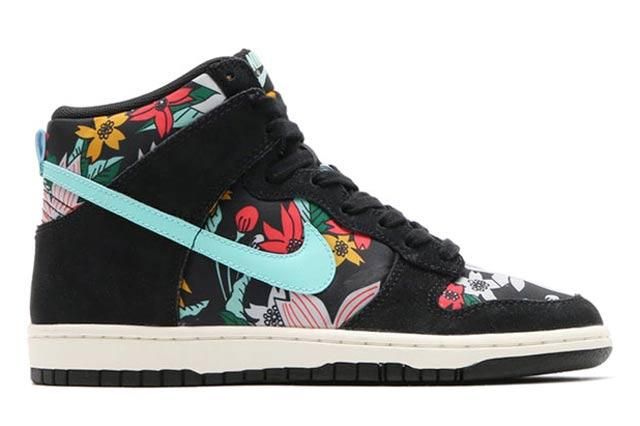 Nike Sportswear Aloha Print Pack - Freaker