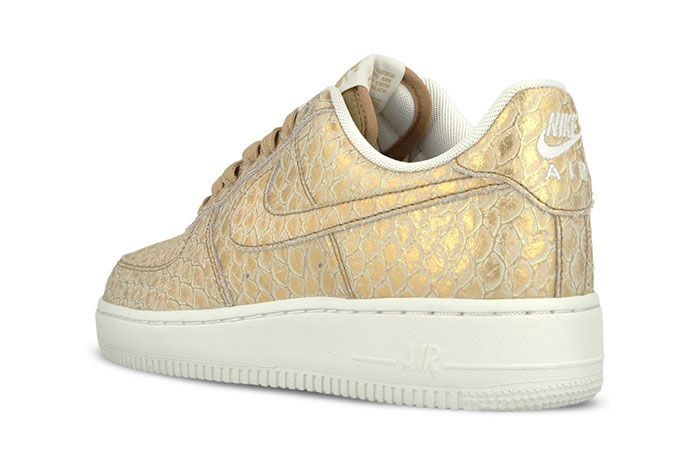 metallic gold af1