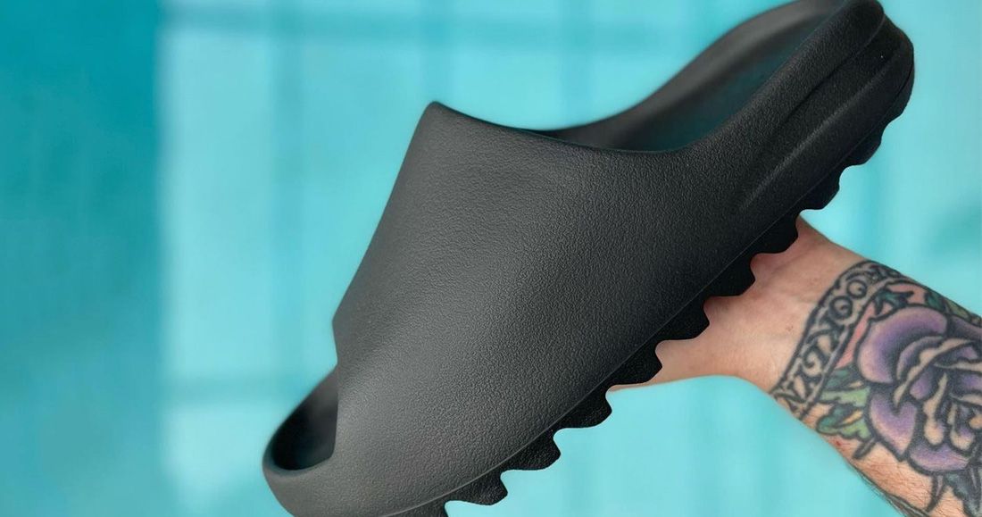 In-Hand: adidas Yeezy Slide 'Onyx' - Sneaker Freaker