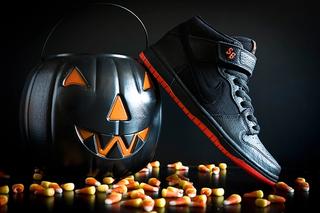 dunk mid pro sb halloween