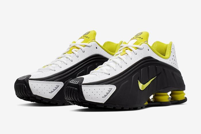 Nike Shox R4 Dynamic Yellow Pair