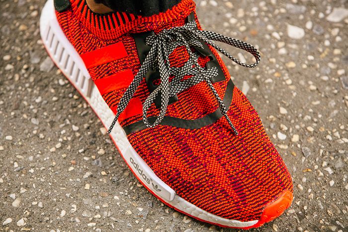 Nmd shops red apple