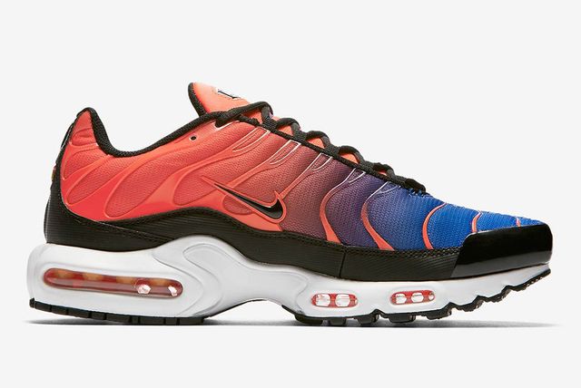 Nike's Air Max Plus Feels the Fade With New Gradient Pack - Sneaker Freaker