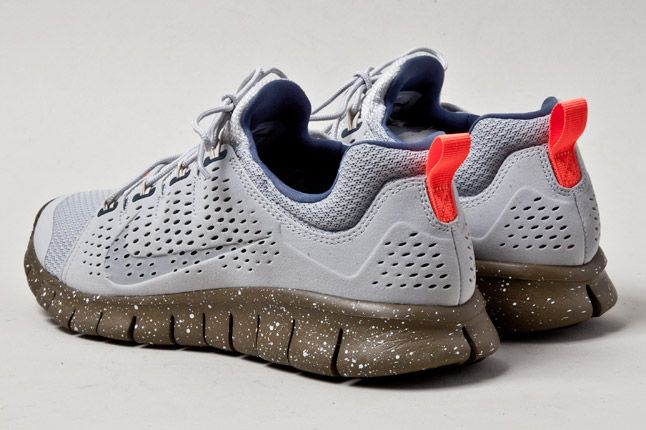 Nike Free Powerlines 2 Grey Blue Heels 1