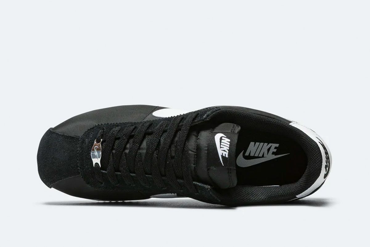 george costanza nike cortez