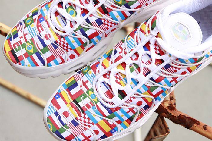 air max plus international flag