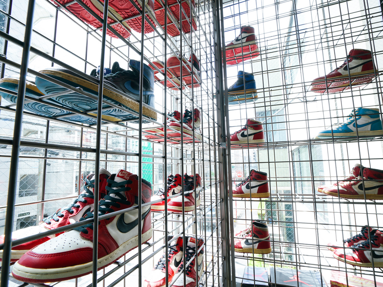 Stores You Must Visit to Score Vintage Sneakers - Sneaker Freaker