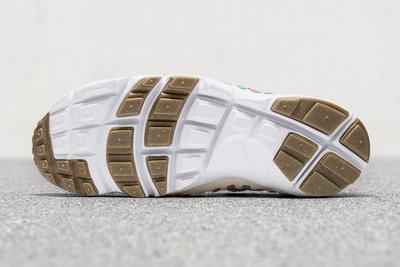 Nike Air Footscape Woven Ivory Fade 1