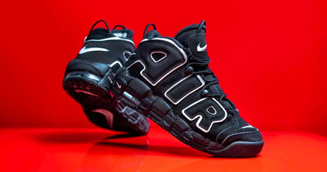 nike air more uptempo black and red