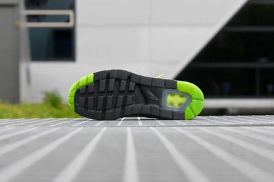 Nike Air Max 1 Ultra Moire Neon 4