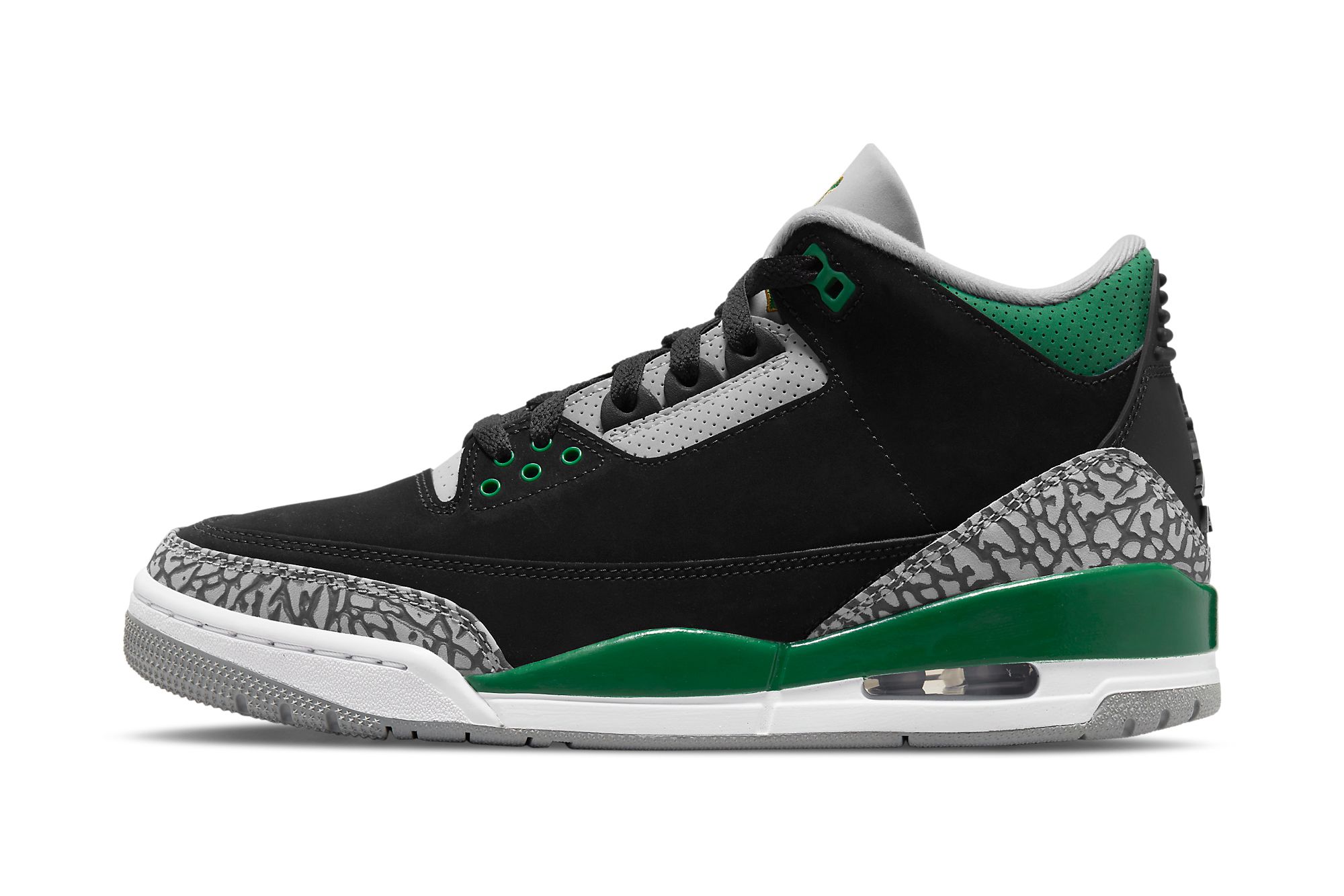 Official Images: Air Jordan 3 'Pine Green' - Sneaker Freaker