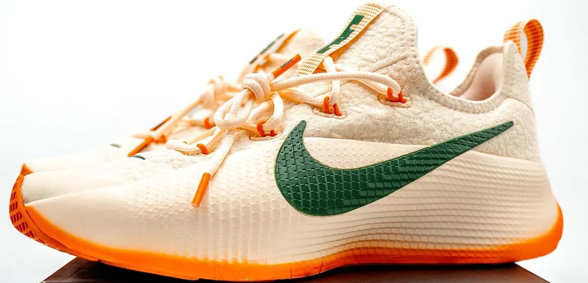 lebron james off white vapor street