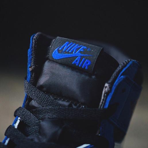 sneaker news