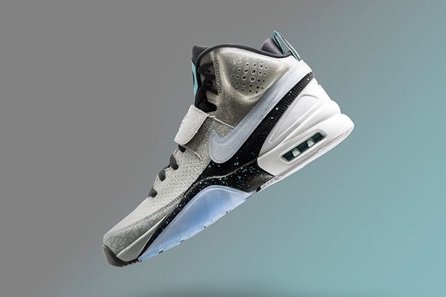 Nike Air Max Bo Jackson White - Planet of the Sanquon