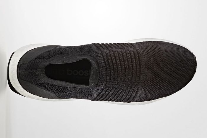 Adidas Ultraboost Core Black7