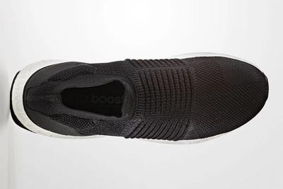 Adidas Ultraboost Core Black7