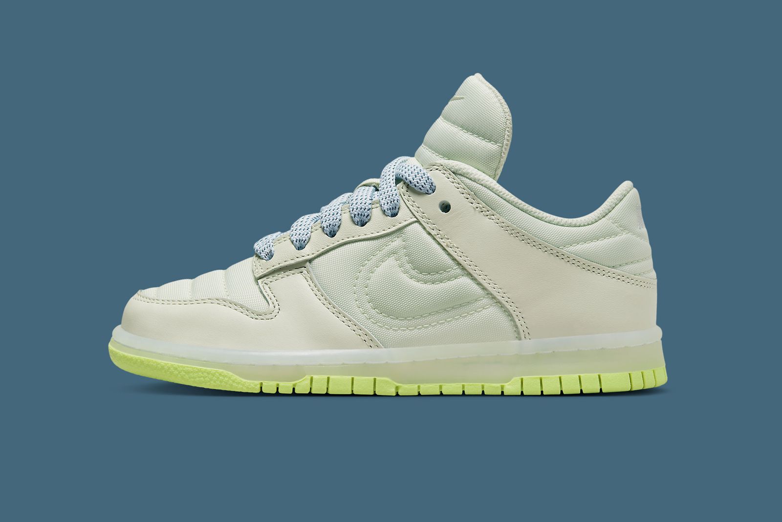 dunk low shoe palace
