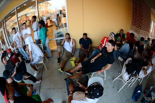 Air Jordan 1 Banned Houston Release Recap 6 1