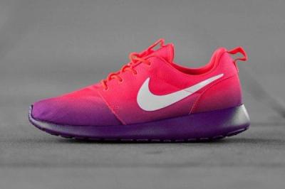 Nike Roshe Run Red Purple Profile