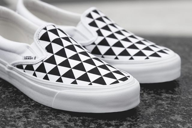 Sneakersnstuff X Vault By Vans Og Classic Slip On Lx Stockholm 4