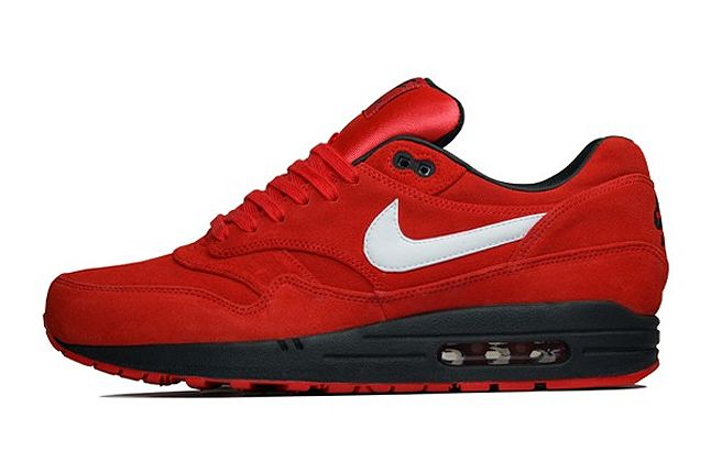 Overkill Nike Am1 Red Suede 1