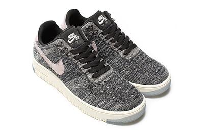 2 Nike Wmns Air Force 1 Flyknit Low 1
