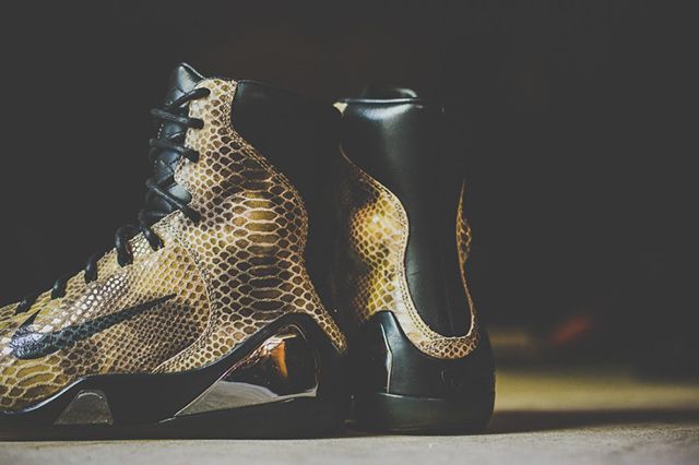 【10シリ】KOBEレデパック GOLD SNAKESKIN PANINI 10シリ】KOBEレデパック GOLD SNAKESKIN PANINI