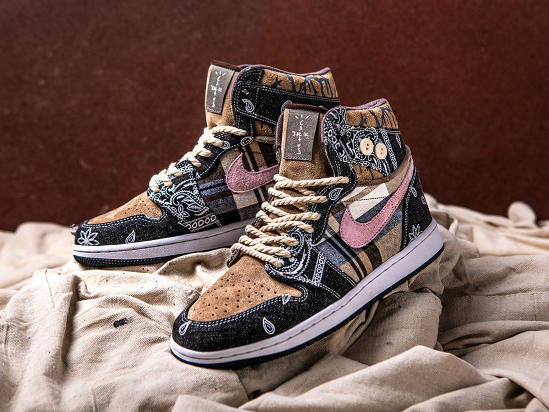 BespokeIND's Travis Scott x Air Jordan 1 'Bandana' Goes MODE - Sneaker Freaker