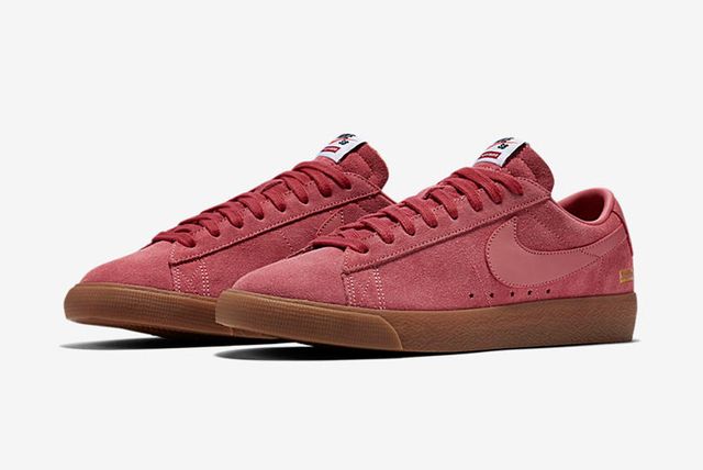 nike sb blazer low gt supreme canon