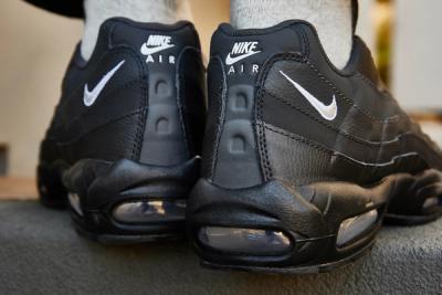 jd sports mens 95s