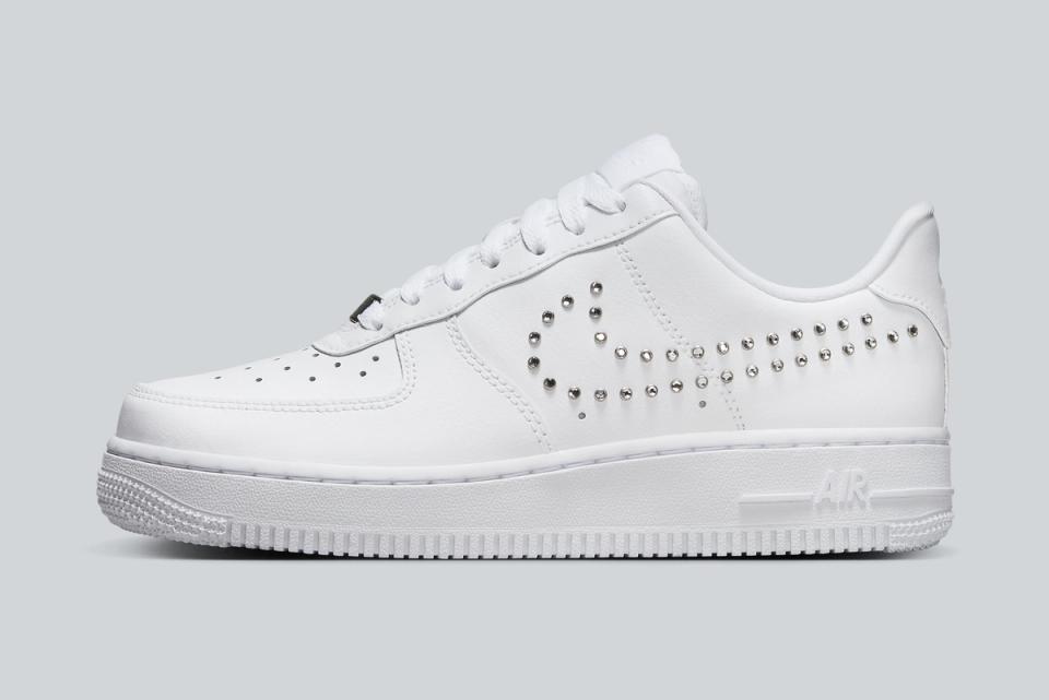 sneakernews air force 1