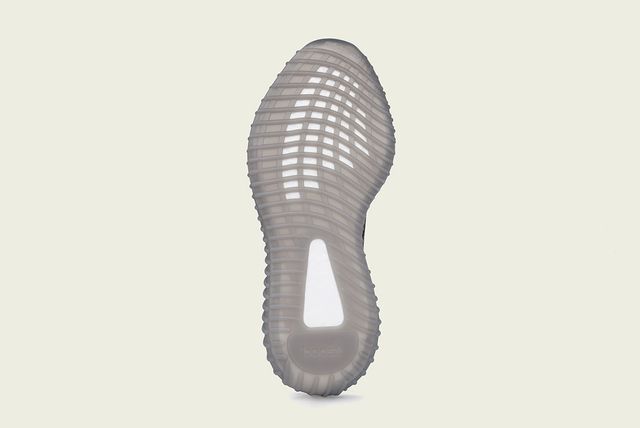 Official Images and Release Info for 'Beluga 2.0' Yeezy BOOST 350 V2 ...