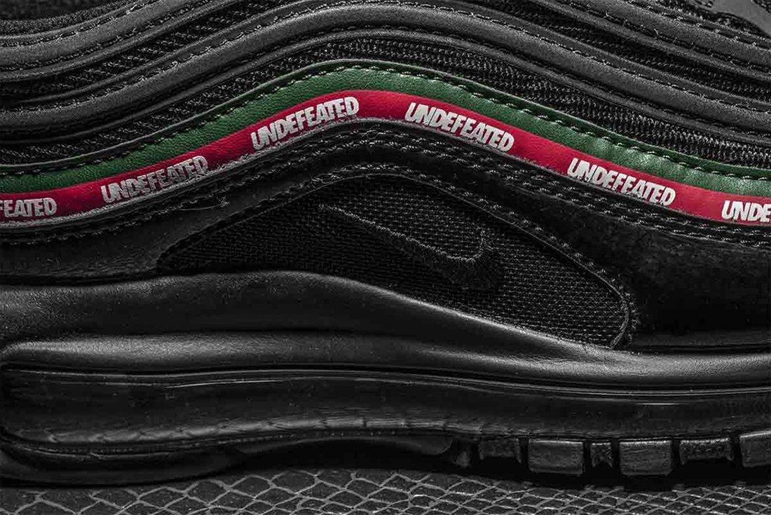 Undefeated X Nike Air Max 975