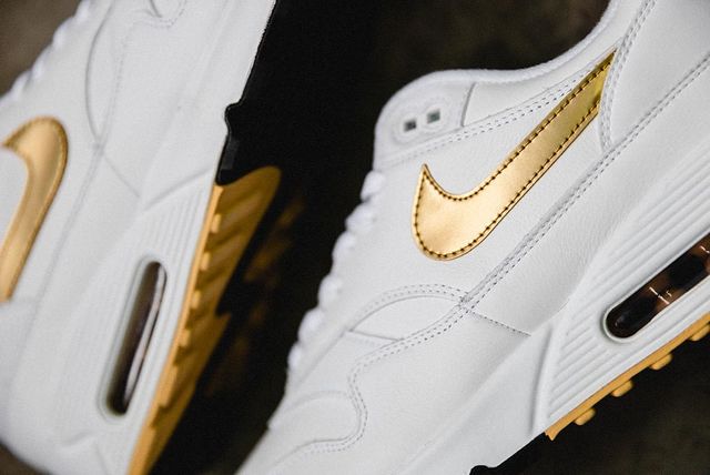 air max 90 gold