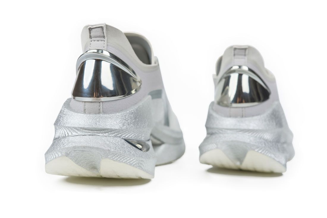 Hajime Sorayama x Li-Ning Shadow