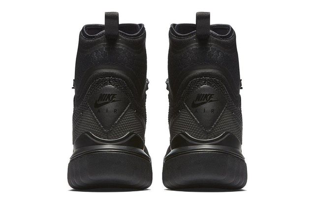 nike free wild suede