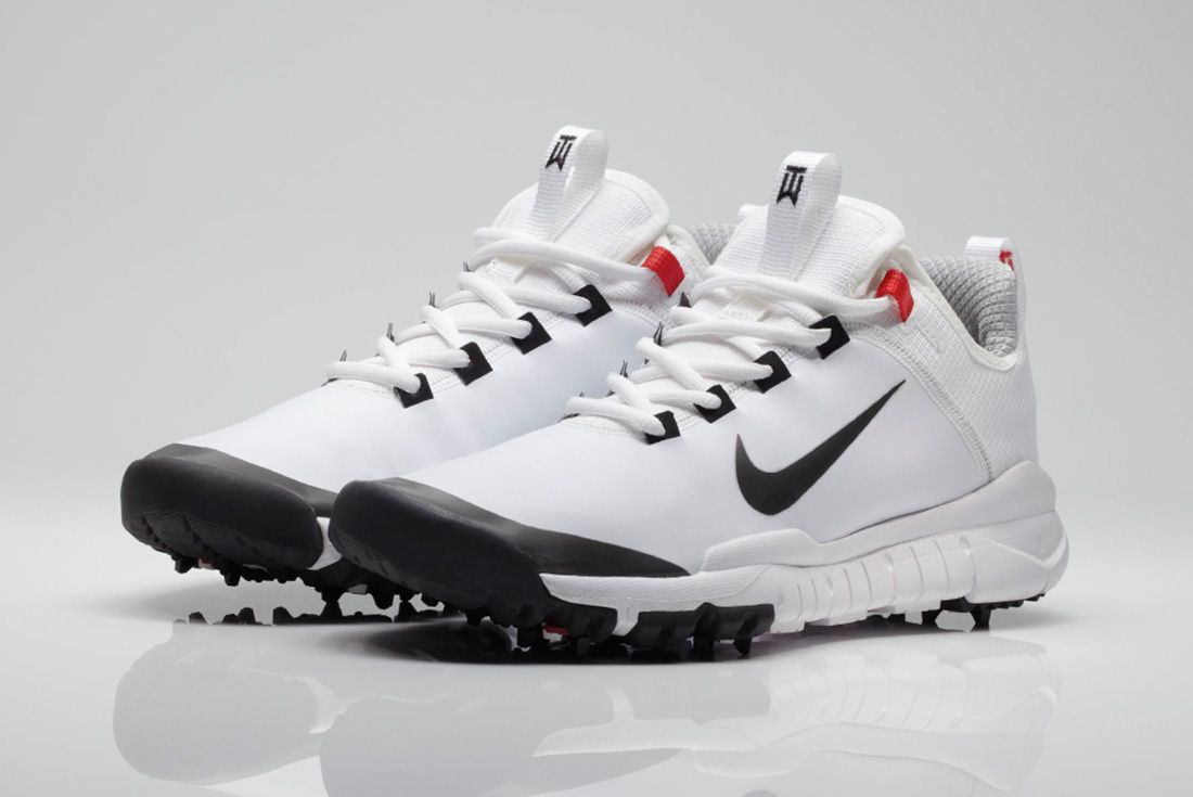 tiger woods new shoes 2018