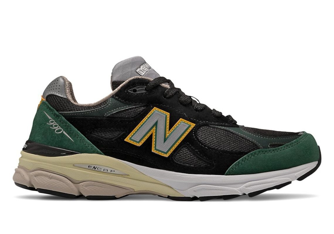 Negligencia médica haz Entrada You Can Preorder This Green and Black New Balance 990v3 Now - Sneaker  Freaker
