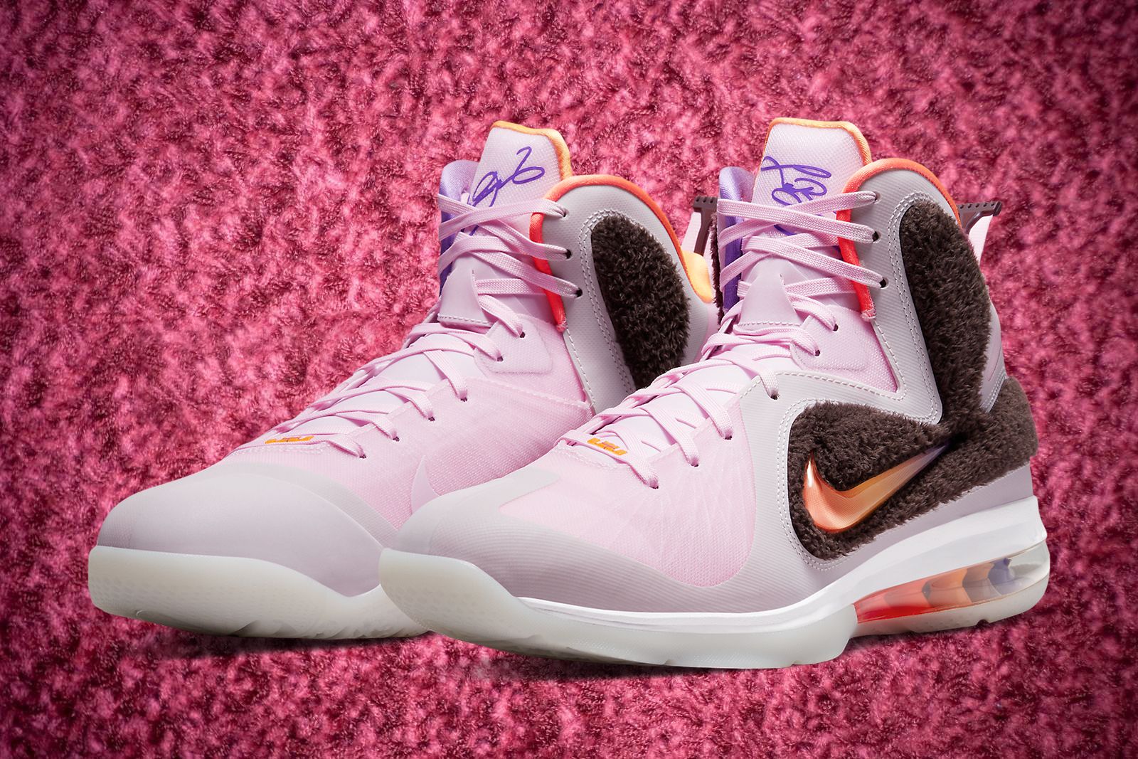 Nike LeBron 9 to Release in Fuzzy and Funky 'Regal Pink' Colourway - Craig  Green x adidas Graddfa AKH White - Sb-roscoffShops