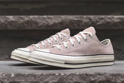 Converse Chuck Taylor All Star 70 Dusk Pink Suede 3