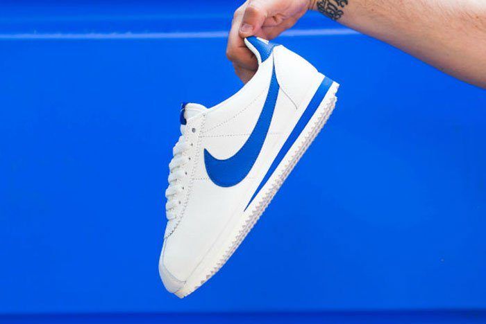 nike cortez gold pink