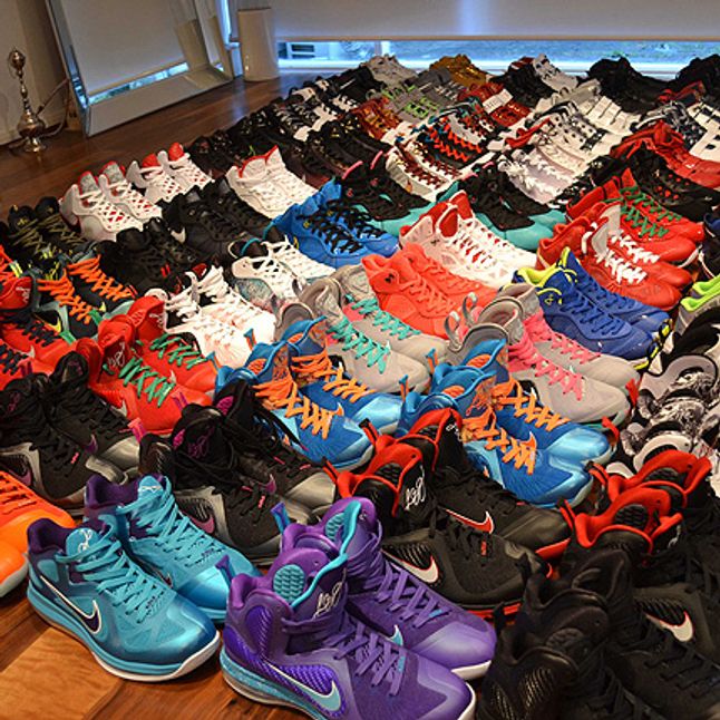fængsel Foto Simuler Down With The King: Massive LeBron Collection! - Sneaker Freaker