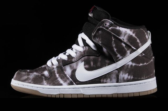Nike Sb Dunk High Black White Tie Dye Thumb