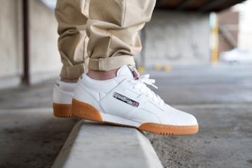 reebok workout low on feet